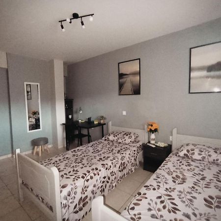 Semi-Basement 50Sqm Apartment Near Kos Citycenter Eksteriør bilde