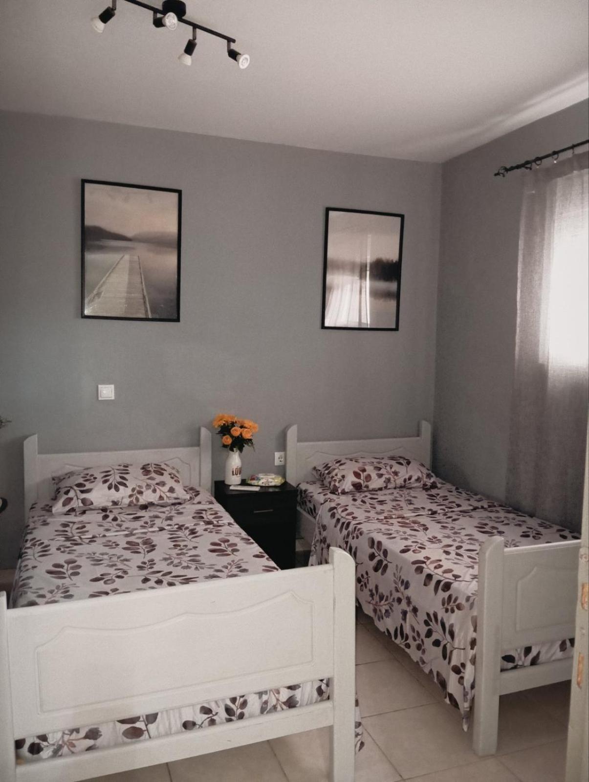 Semi-Basement 50Sqm Apartment Near Kos Citycenter Eksteriør bilde